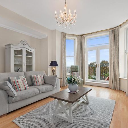 Bryn Y Mor - Tenby Apartment Sea Views ภายนอก รูปภาพ