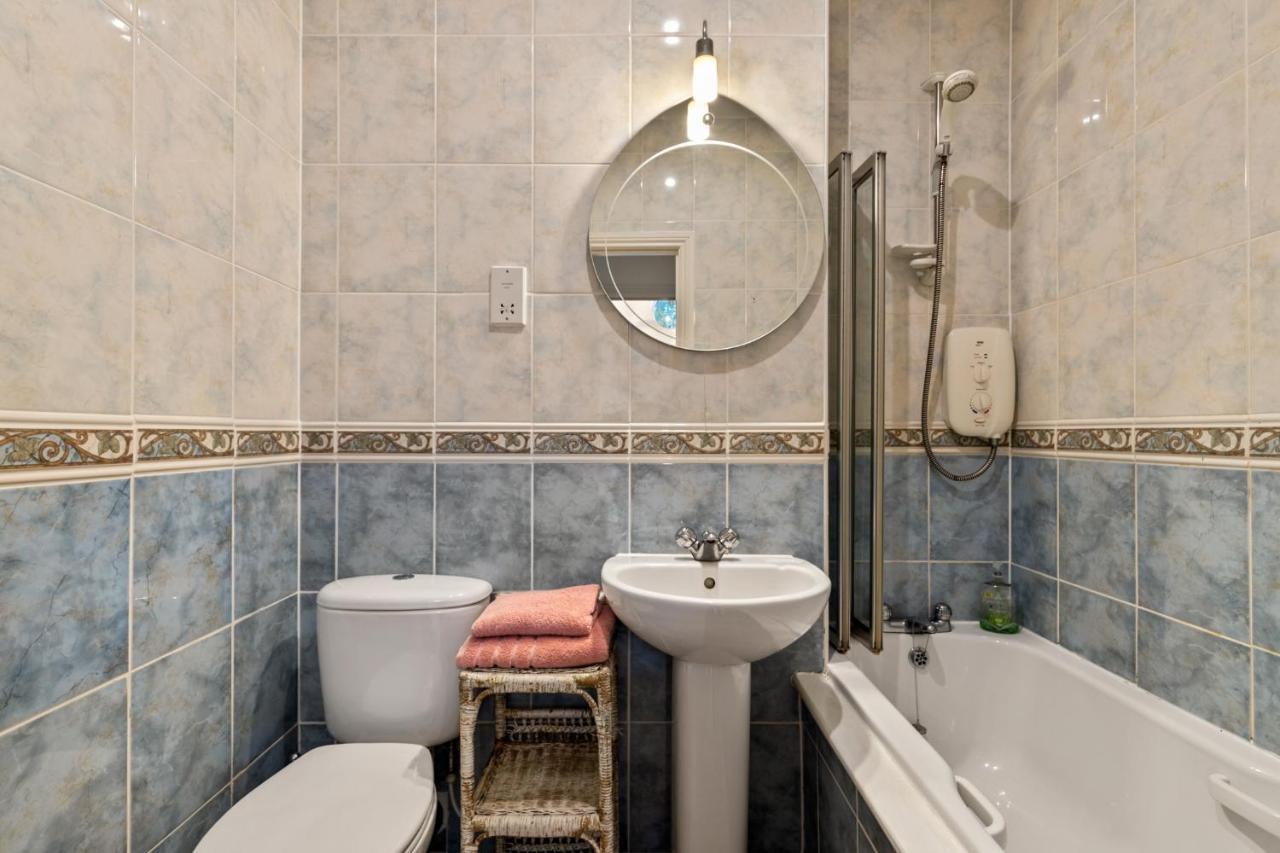 Bryn Y Mor - Tenby Apartment Sea Views ภายนอก รูปภาพ