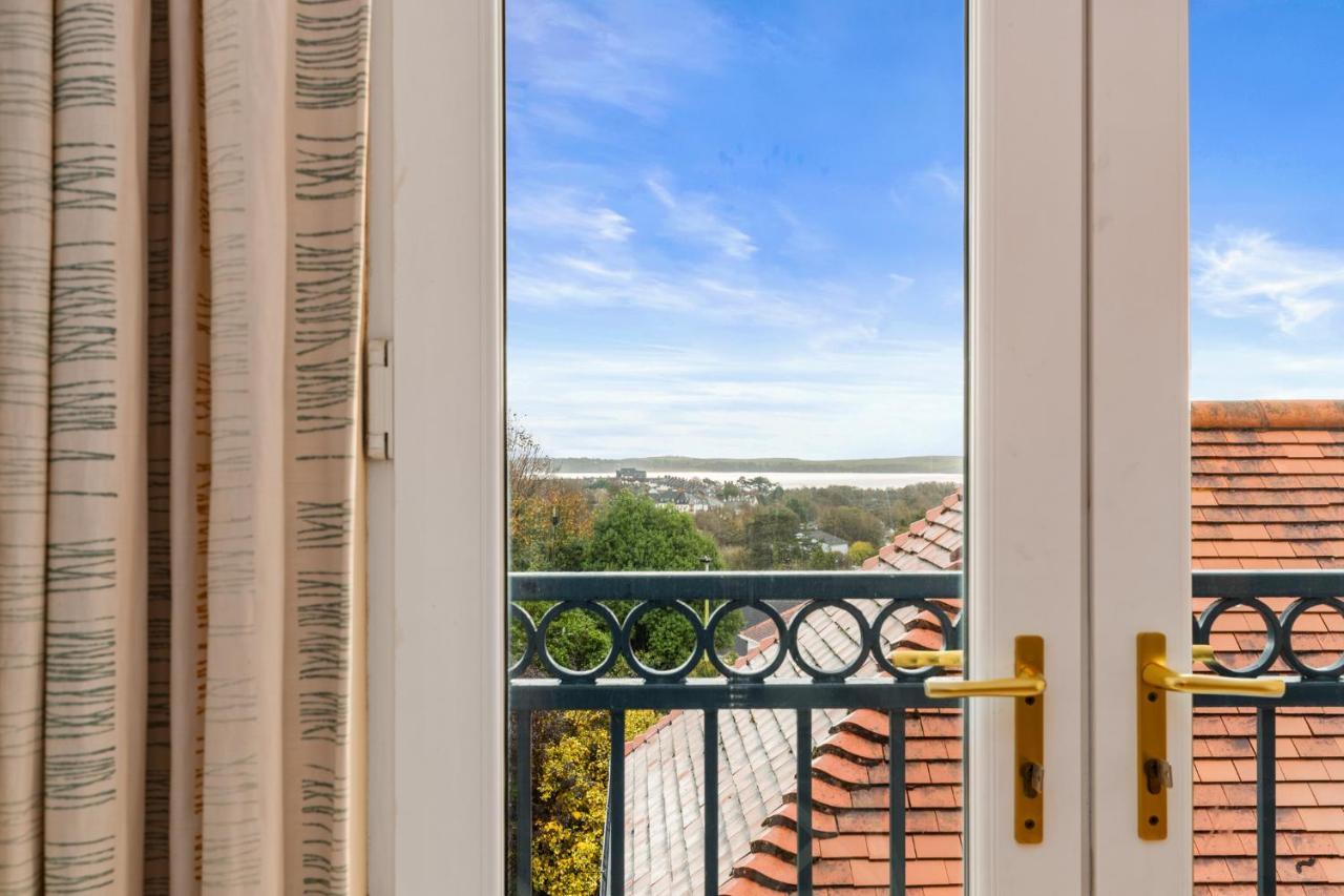 Bryn Y Mor - Tenby Apartment Sea Views ภายนอก รูปภาพ